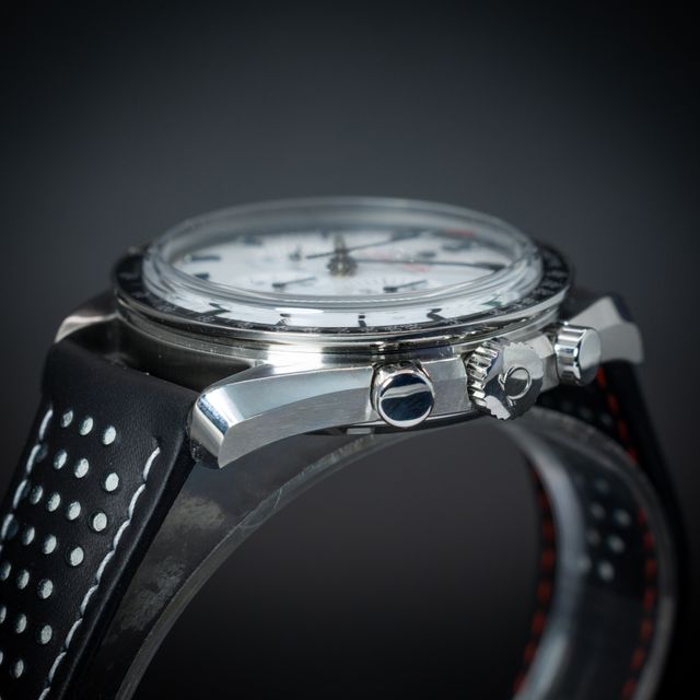 Omega Speedmaster Moonwatch Professional 310.32.42.50.04.002 Image 2